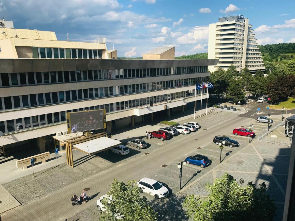 Apartment Odeon Мост Экстерьер фото